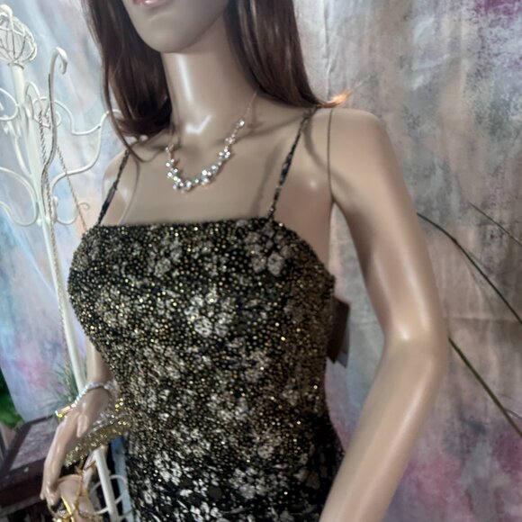 NEW📌 Je Matadi Lace Black/ Gold Floral Maxi Formal Dress with Long Slit - Picture 4 of 15